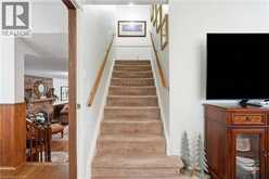 283 PARKWAY Drive W | Milton Ontario | Slide Image Seventeen