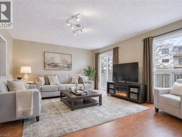 210 DAWN Avenue Unit# 38 Guelph Ontario, N1G 5L5 - 3 Bedrooms Condo For Sale