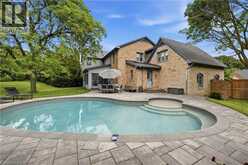 81 FLANDERS Drive | Waterdown Ontario | Slide Image Thirty-eight