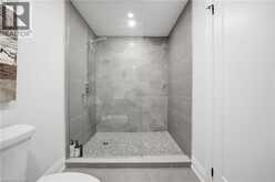 81 FLANDERS Drive | Waterdown Ontario | Slide Image Thirty-one