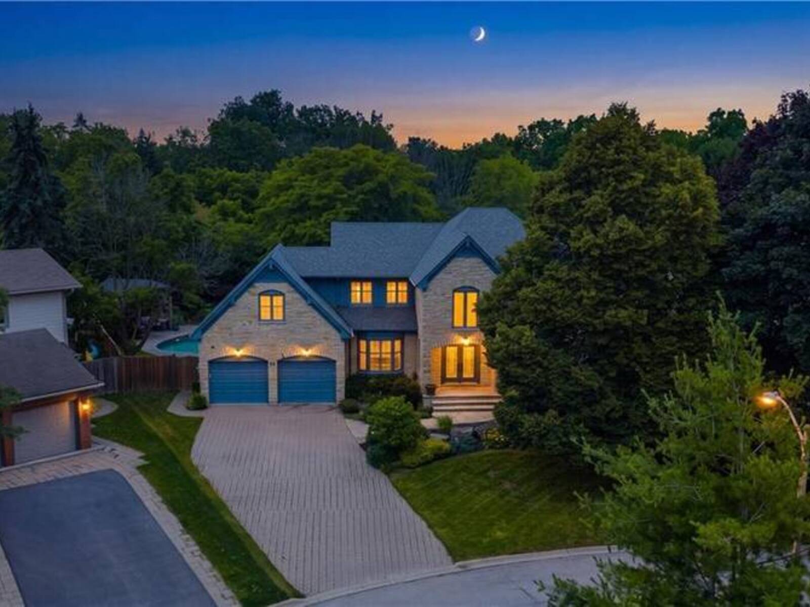 81 FLANDERS Drive, Waterdown, Ontario L8B 0G6