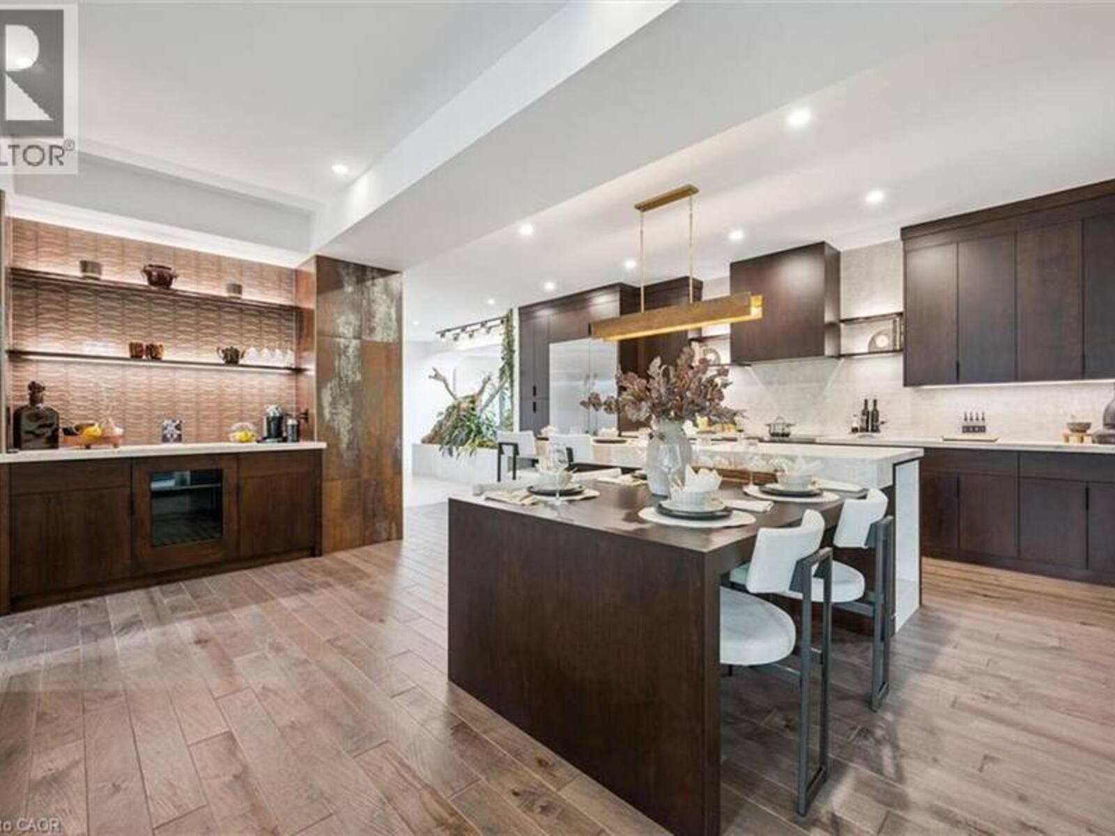 11 CHERRYWOOD Lane, Fergus, Ontario N1M 2W3