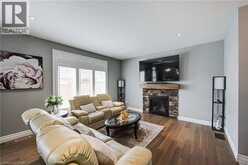 943 DOWNING Drive | Woodstock Ontario | Slide Image Ten