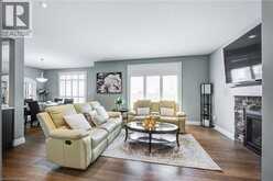 943 DOWNING Drive | Woodstock Ontario | Slide Image Nine