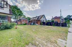 153 COURTLAND Avenue E | Kitchener Ontario | Slide Image Ten