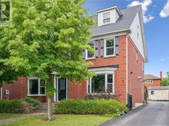 2456 SIXTH Line Oakville Ontario, L6H 5Z8