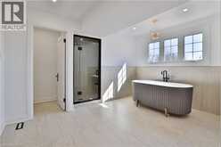 63 TRADEWIND Drive | Oakville Ontario | Slide Image Thirty-five