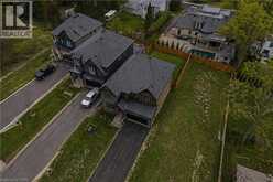 7 BARTLETT Avenue | Grimsby Ontario | Slide Image Forty-nine
