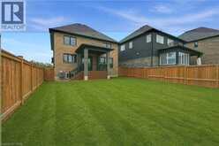7 BARTLETT Avenue | Grimsby Ontario | Slide Image Thirteen