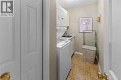 9 KINSMAN Court | Fonthill Ontario | Slide Image Fifteen