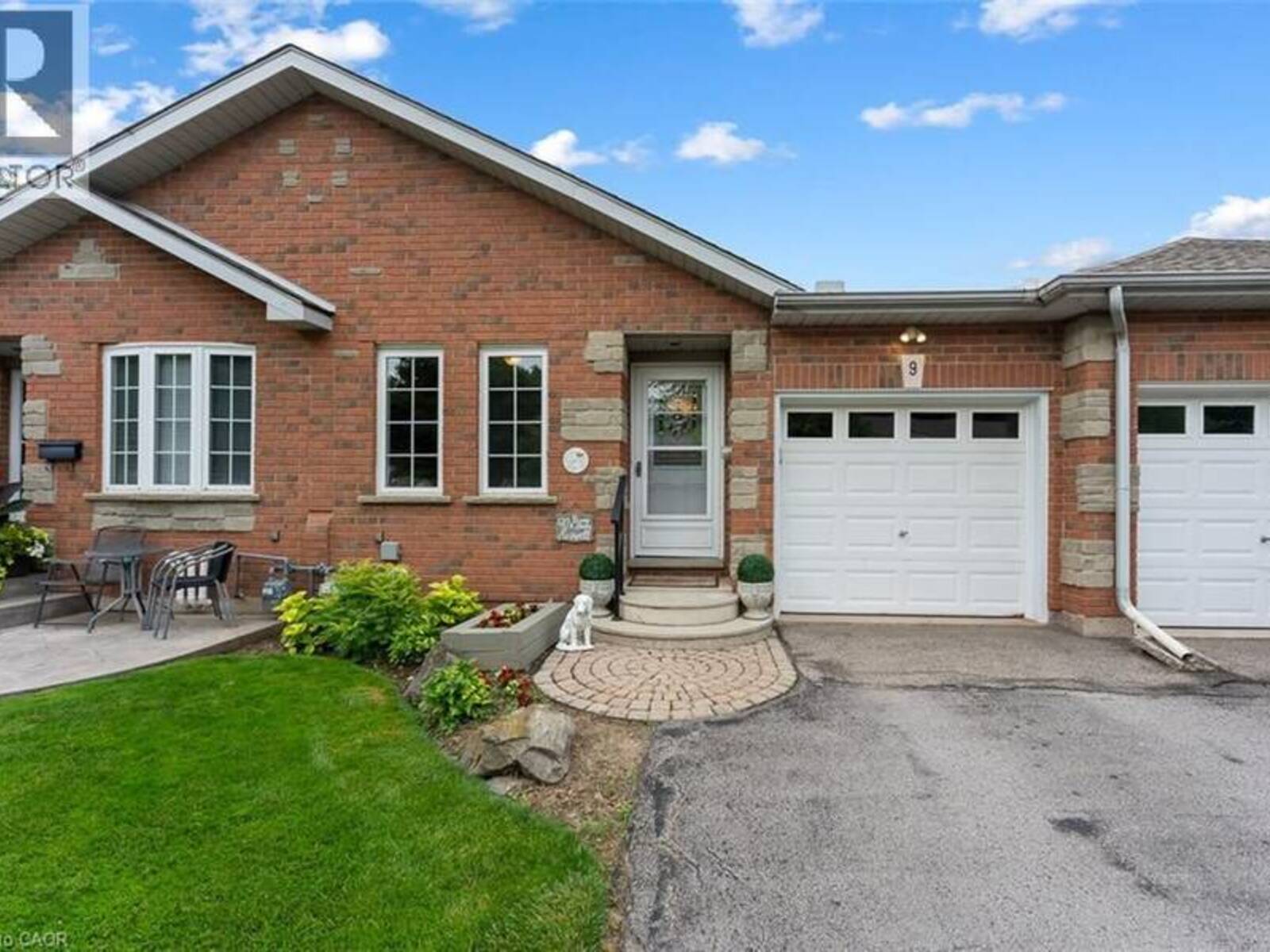 9 KINSMAN Court, Fonthill, Ontario L3E 0L1