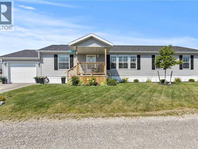 13 HICKORY Hollow Nanticoke Ontario, N0A 1L0 - 3 Bedrooms Home For Sale