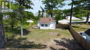 16 ZOO PARK Road | Wasaga Beach Ontario | Slide Image Twenty-four
