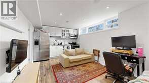 33 NEAPOLITAN Drive | Toronto Ontario | Slide Image Thirty-eight