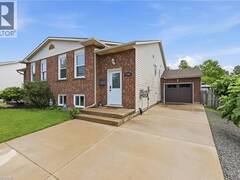 5709 DEERBROOK Street Niagara Falls Ontario, L2G 7V6