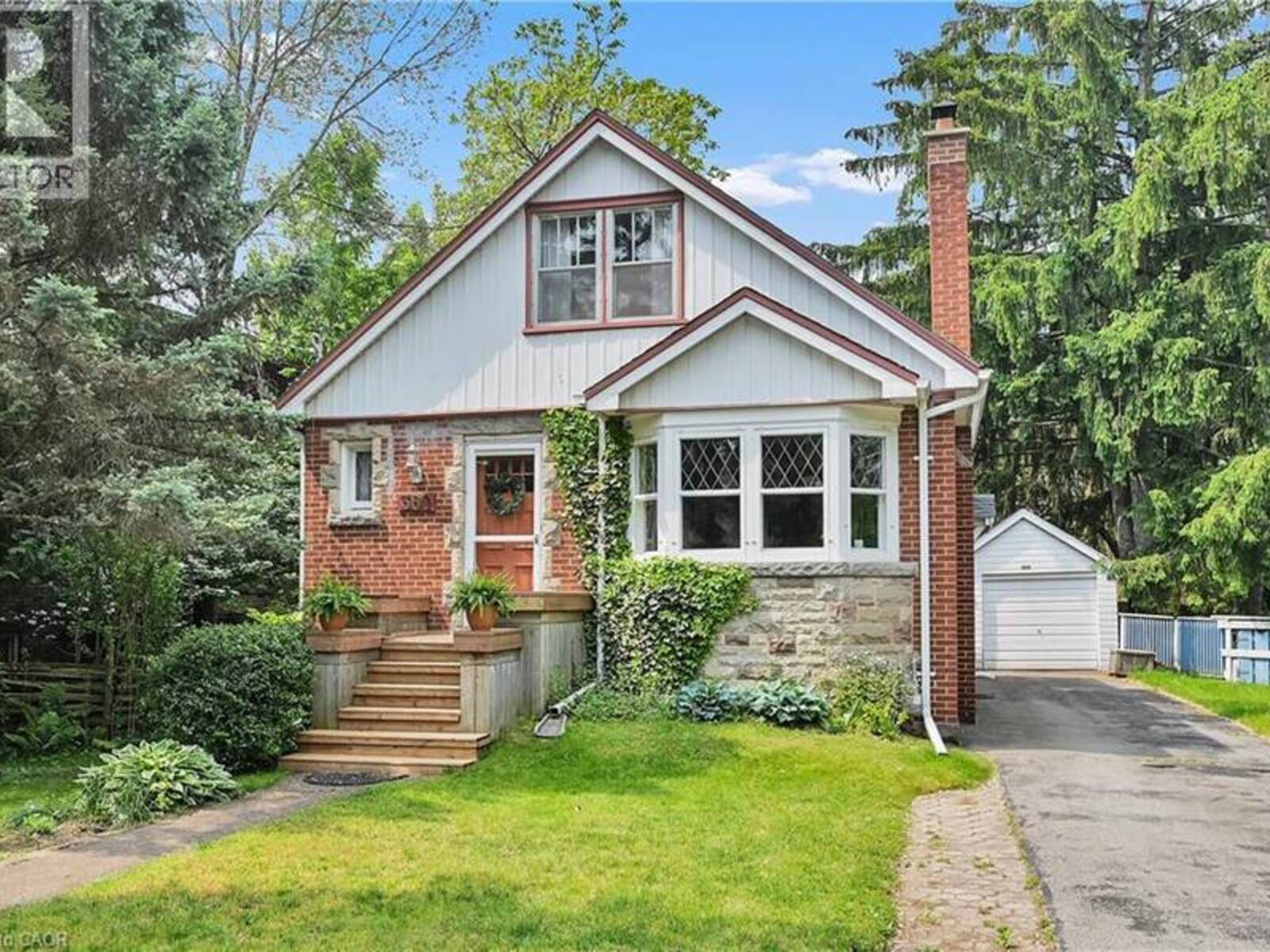 360 GUELPH Line, Burlington, Ontario L7R 3L4