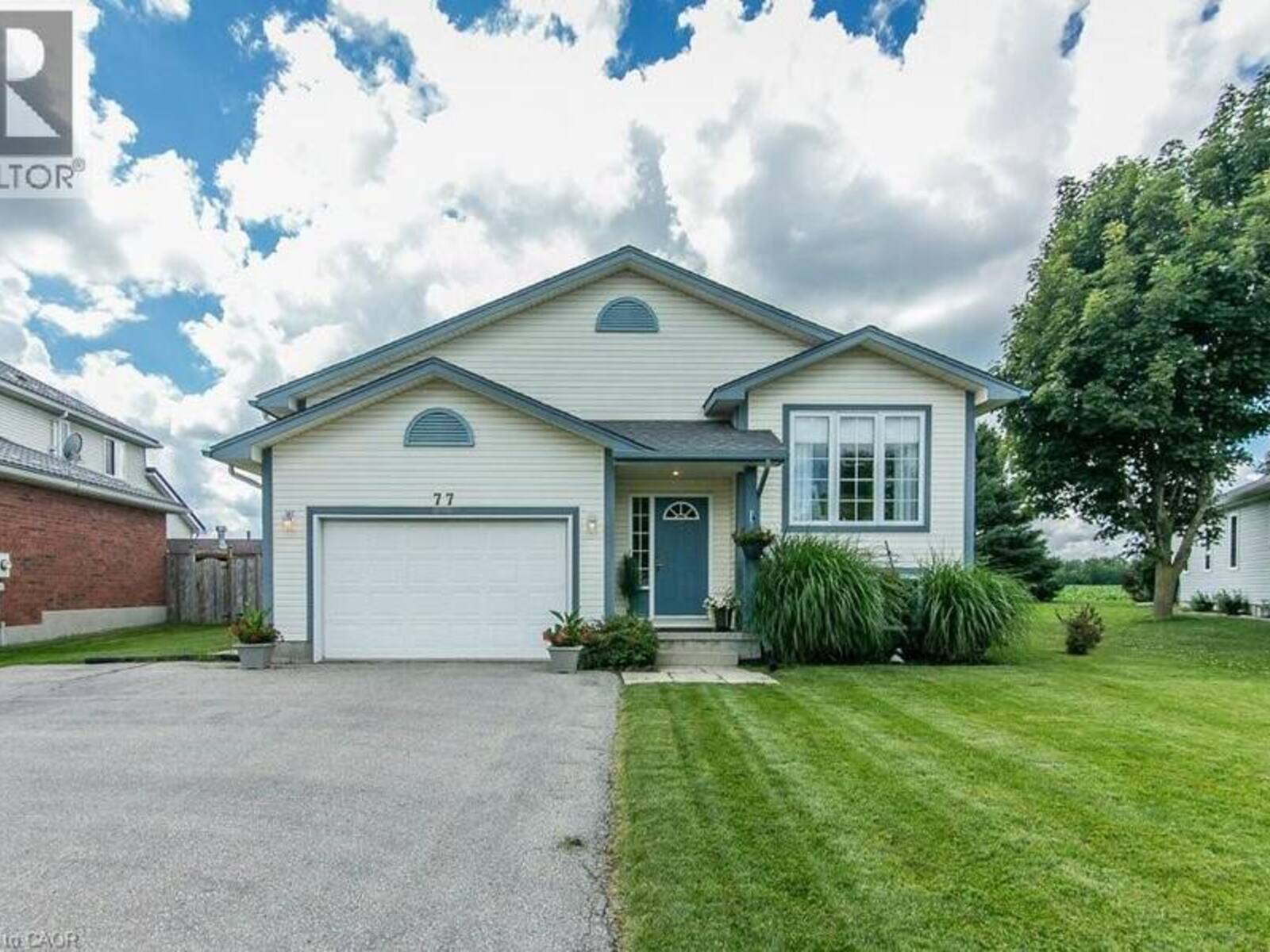 77 LAWRENCE Street, Wellesley, Ontario N0B 2T0