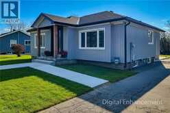 355 RIDGE Road W | Grimsby Ontario | Slide Image Two