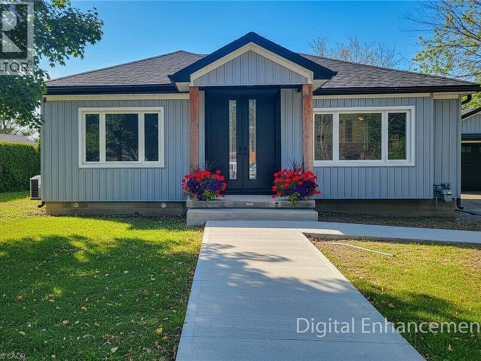 355 RIDGE Road W, Grimsby, Ontario L3M 4E7