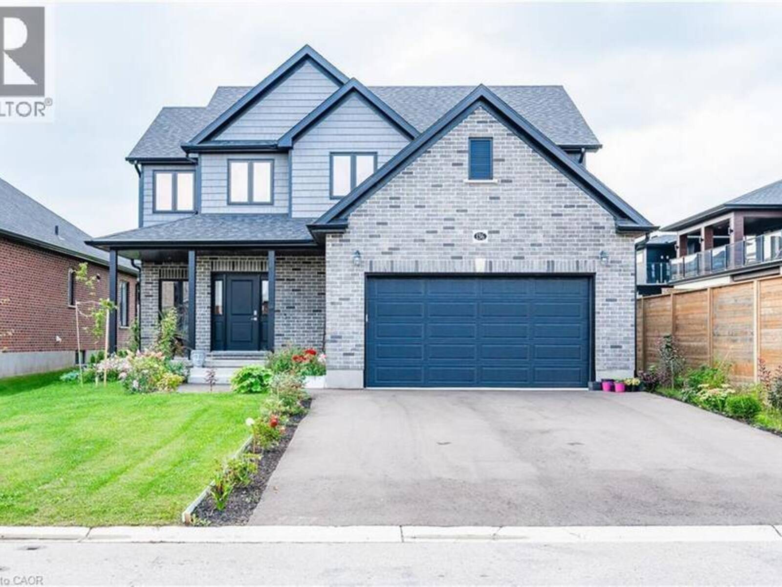 136 VILLAGE Road, Wellesley, Ontario N0B 2T0