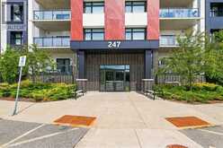 247 GREY SILO Road Unit# 307B | Waterloo Ontario | Slide Image Three