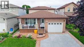 214 MERRILEE Crescent | Hamilton Ontario | Slide Image Two