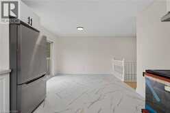 101 ANASTASIA Crescent | Brantford Ontario | Slide Image Nine