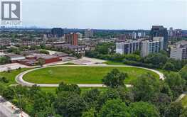 145 HILLCREST Avenue Unit# 1003 | Mississauga Ontario | Slide Image Nineteen