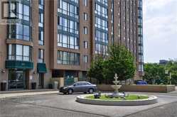 145 HILLCREST Avenue Unit# 1003 | Mississauga Ontario | Slide Image Four