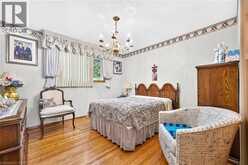 11 FASSETT Avenue | Hamilton Ontario | Slide Image Twelve