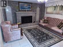 11 FASSETT Avenue | Hamilton Ontario | Slide Image Seventeen