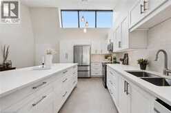 260 SHELDON Avenue N Unit# PH2 | Kitchener Ontario | Slide Image Four