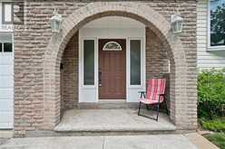 495 TIPPERTON Crescent | Oakville Ontario | Slide Image Three