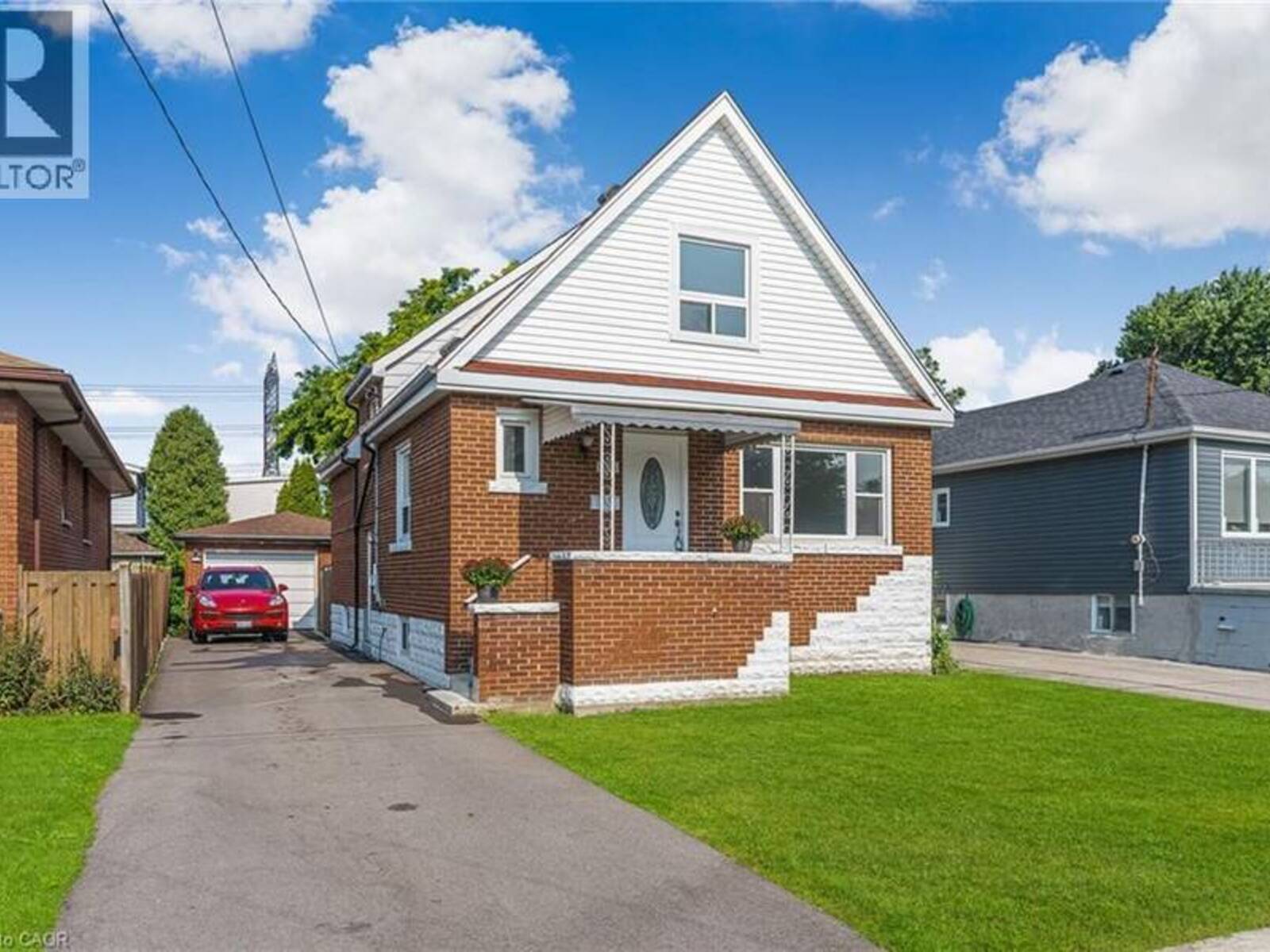 146 CRAIGROYSTON Road, Hamilton, Ontario L8K 3K1