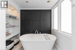 18 STONEGATE Drive | Hamilton Ontario | Slide Image Thirty-four
