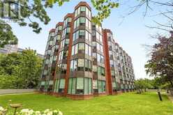 2121 LAKESHORE Road Unit# 507 | Burlington Ontario | Slide Image Forty-eight