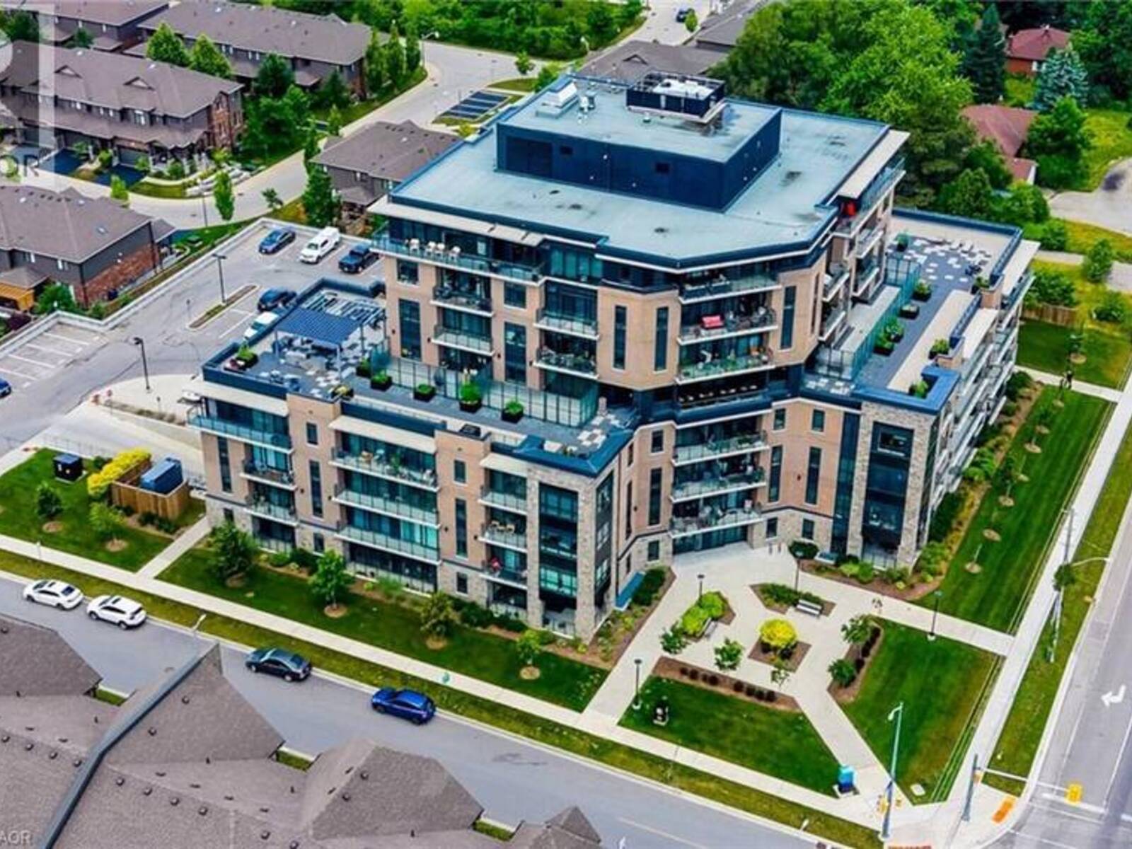 332 GOSLING Gardens Unit# 104, Guelph, Ontario N1L 0P8