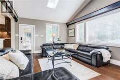 994 COURTLAND Drive | Ancaster Ontario | Slide Image Fifteen