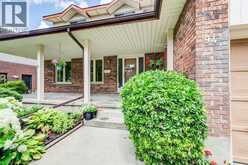 94 MCCARRON Crescent | Waterloo Ontario | Slide Image Three