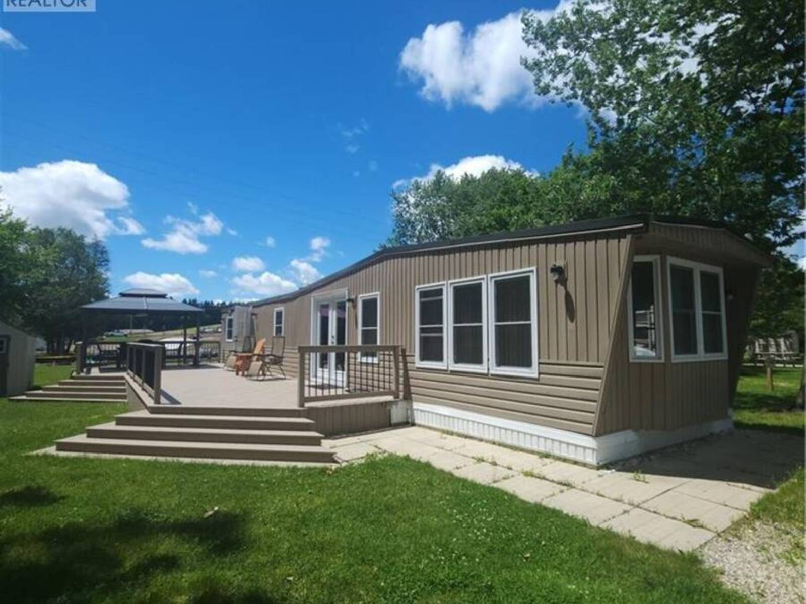 580 BEAVER CREEK Road Unit# Lot 158, Kitchener, Ontario N2J 3Z4