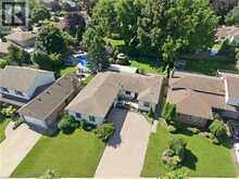 12 CHEVAL Drive | Grimsby Ontario | Slide Image Forty-six