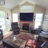 128 OTTO Lane | Puslinch Ontario | Slide Image Three