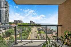 2060 LAKESHORE Road Unit# 605 | Burlington Ontario | Slide Image Thirteen