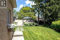 15 PEPPERTREE Crescent | Ancaster Ontario | Slide Image Fifty