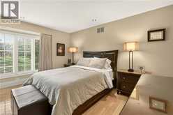 15 PEPPERTREE Crescent | Ancaster Ontario | Slide Image Thirty-four