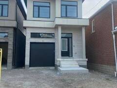 48 MELBOURNE Street Hamilton Ontario, L8P 2A6