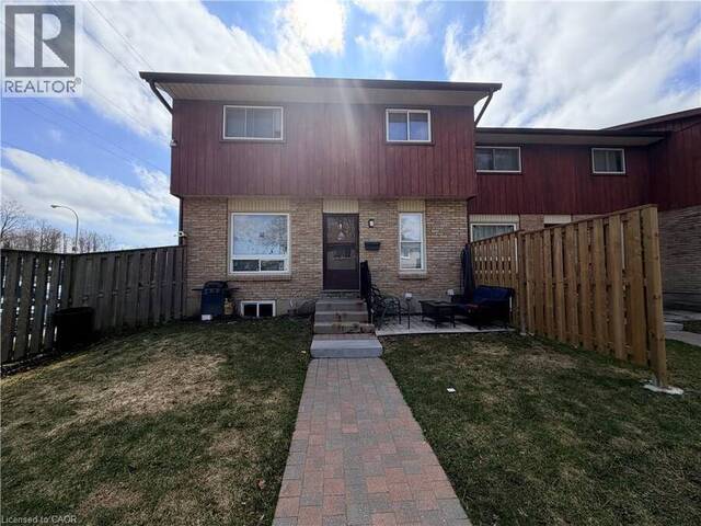 249 CEDARBRAE Avenue Unit# 1 Waterloo Ontario, N2L 4S8 - 5 Bedrooms Condo For Sale