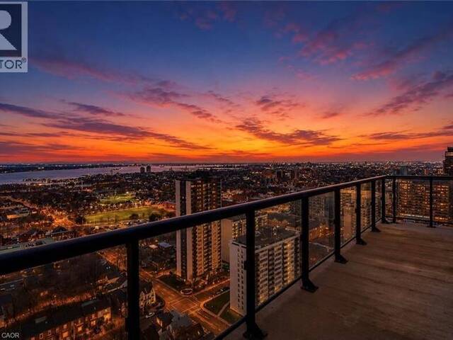 15 QUEEN Street S Unit# 2309 Hamilton Ontario, L8P 3R6 - 2 Bedrooms Condo For Sale