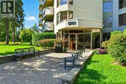 1201 NORTH SHORE Boulevard E Unit# 208 | Burlington Ontario | Slide Image Four