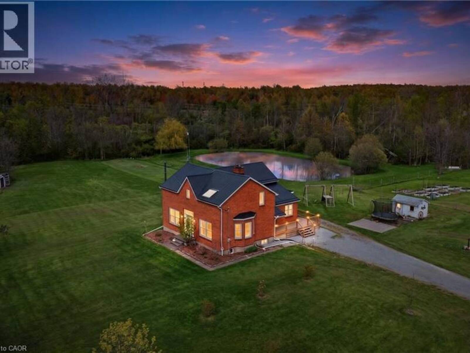 2266 PETTIT Road, Fort Erie, Ontario L2A 5M4